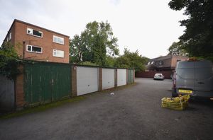 Photo 1- click for photo gallery